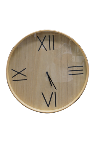 Reloj de madera plano
